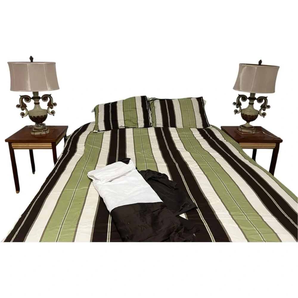 Queen Size Stripes Bedding Comforter Set 4 pieces